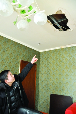 宿迁国泰广场约40家天花板漏水 业主无奈租房