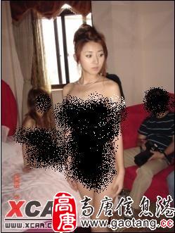 闫凤娇张婉婷厕所门完整版 小婉小娇243照片集