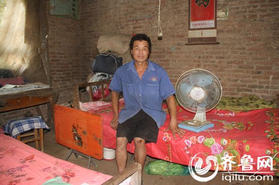 莘县贫困女孩圆梦上大学 与残疾父亲相依为命