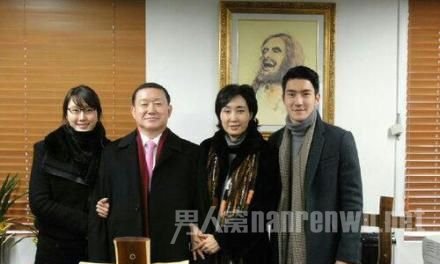 崔始源家庭背景牛逼极了!经纪公司都不敢惹他