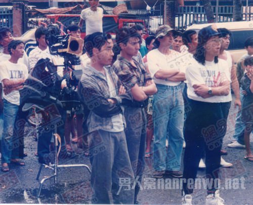 张国荣刘德华珍贵合影曝光 张国荣曾是刘德华眼中的肉中钉 - 高唐信息港