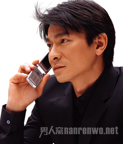 刘德华出场费天价吓跑演出商 刘德华跨年晚会