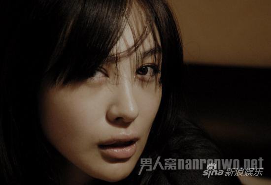 李易峰女友李菲儿床上热辣写真外泄 李易峰和