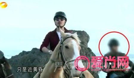 洪辰陪欧弟睡的照片曝光 洪辰靠陪欧弟睡觉进