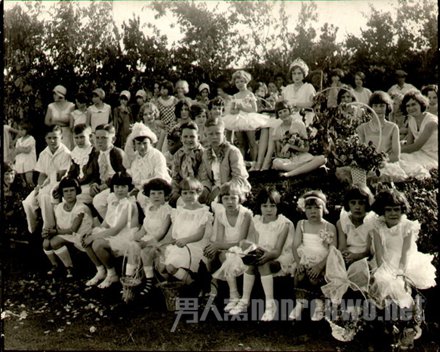 世界上生孩子最多的女人 69个孩子一共怀孕了