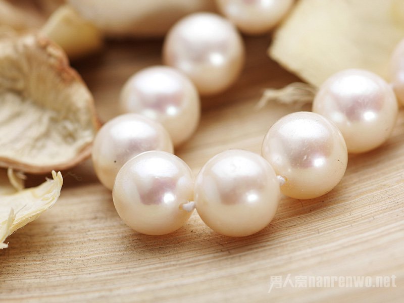 妇女节送妈妈什么礼物最贴心? 特殊日子里给母