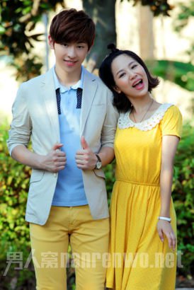 邓伦杨紫恋情曝光 两人羞涩初吻甜蜜爆表 - 高