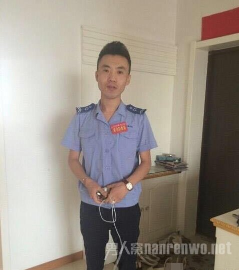 太原惊现土豪公交司机!开兰博基尼上下班 拥有